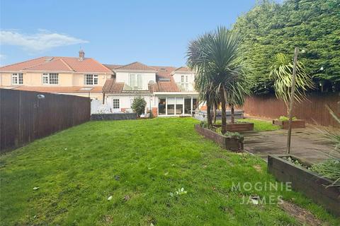 4 bedroom semi-detached house for sale, Vaendre Lane, Old St. Mellons, Cardiff