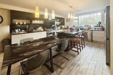 4 bedroom semi-detached house for sale, Vaendre Lane, Old St. Mellons, Cardiff