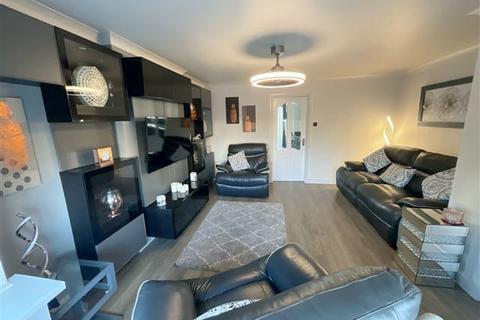 4 bedroom detached house for sale, Mill Meadow Gardens, Sothall, Sheffield, S20 2NS