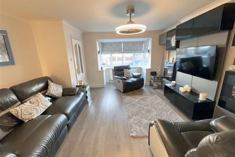4 bedroom detached house for sale, Mill Meadow Gardens, Sothall, Sheffield, S20 2NS