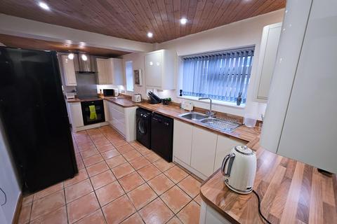 undefined, Maplewood Avenue, Garden City, DEESIDE