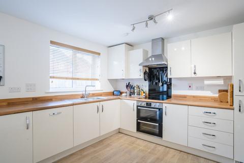 undefined, Marjorie Close, Aylesbury