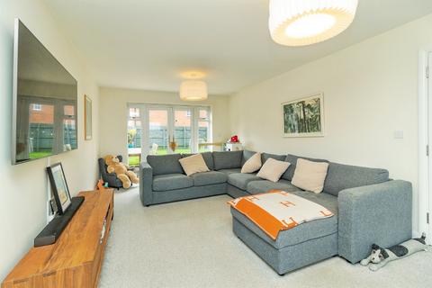 5 bedroom detached house for sale, Burgess Avenue, Eaton Leys, Milton Keynes
