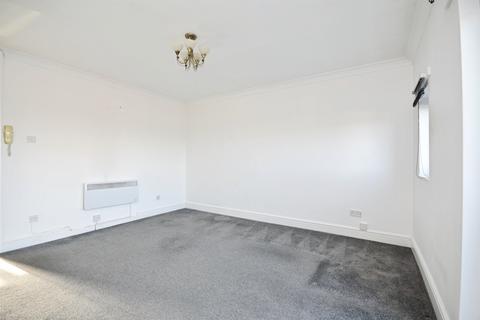 1 bedroom flat for sale, Mountbatten Road, Braintree
