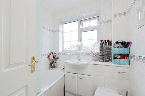 4 bedroom detached house for sale, Coldharbour Lane, Bushey
