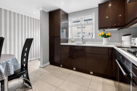 undefined, William Street, Carshalton, SM5