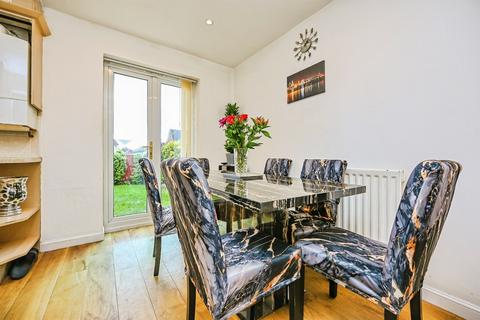 3 bedroom end of terrace house for sale, Beechfield Close, Liverpool
