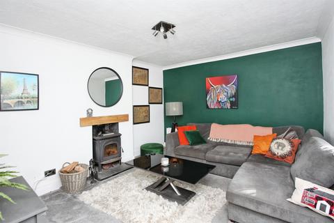 undefined, Ton-yr-Ywen Avenue, CARDIFF