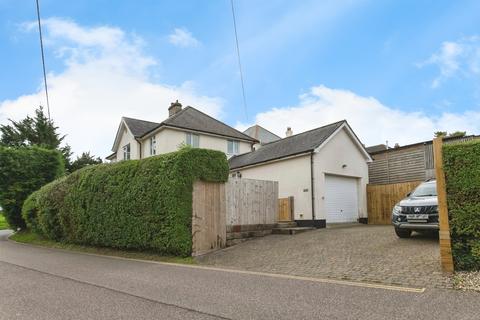 4 bedroom detached house for sale, Musbury Road, Axminster
