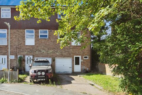 3 bedroom semi-detached house for sale, High Trees Close, Willesborough, Ashford
