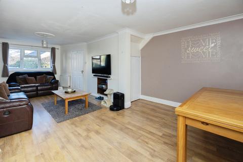 3 bedroom semi-detached house for sale, Lakemead, Ashford