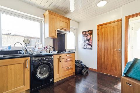 3 bedroom end of terrace house for sale, Springfield Road, Shipley BD17