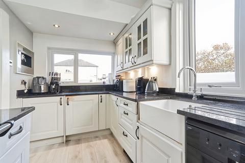 undefined, Hinchliffe Avenue, Shipley BD17