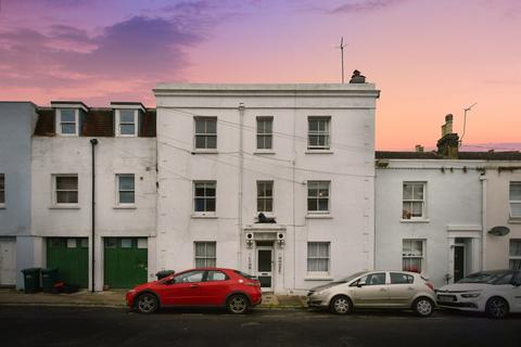 Milton Road, Brighton