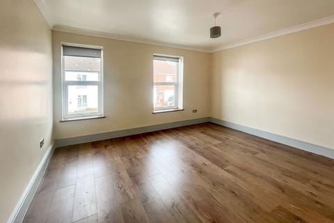 3 bedroom terraced house for sale, Stanley Street, Bedford