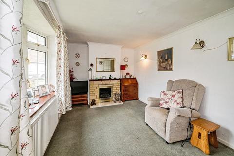 3 bedroom semi-detached house for sale, Huntercombe Close, Taplow, Maidenhead
