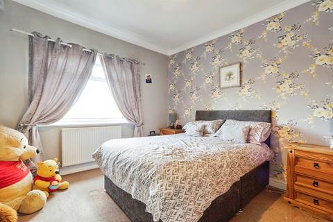 7 bedroom semi-detached house for sale, Wheldon Road, Castleford