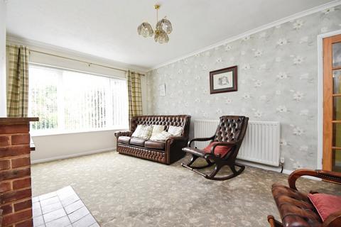 3 bedroom detached bungalow for sale, St. Annes Close, Coggeshall, Colchester