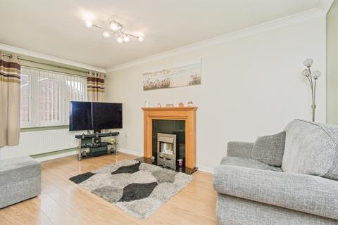 undefined, Checkstone Avenue, CASTLEFORD