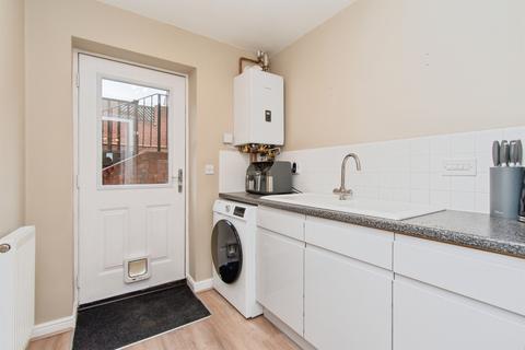 undefined, Stonecrop Drive, CASTLEFORD