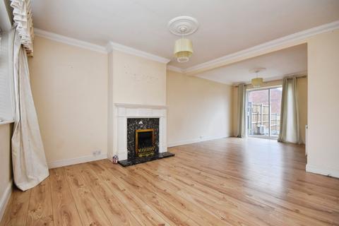 3 bedroom terraced house for sale, Donald Way, Moulsham Lodge, Chelmsford
