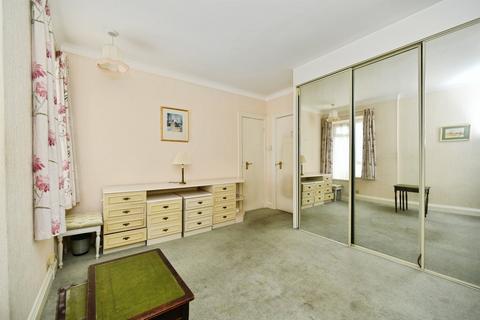 2 bedroom flat for sale, New Church Road, Hove