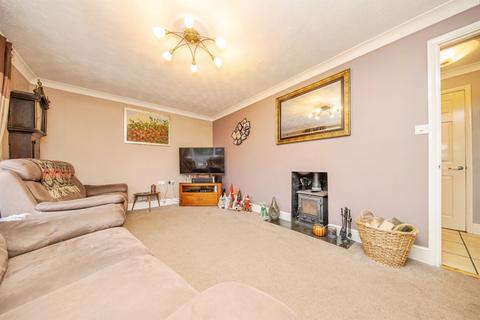 3 bedroom detached house for sale, Booth Avenue, Colchester