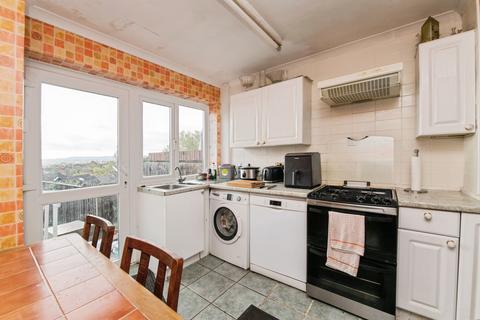 undefined, Elaine Close, Exeter