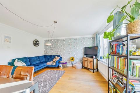 3 bedroom end of terrace house for sale, Riverbanks Close, Harpenden