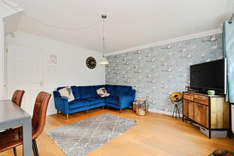 3 bedroom end of terrace house for sale, Riverbanks Close, Harpenden