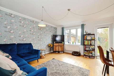 3 bedroom end of terrace house for sale, Riverbanks Close, Harpenden