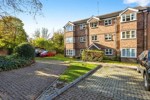 North Parade, Horsham