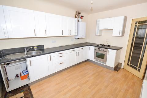 3 bedroom flat for sale, Willingdon Road, Eastbourne
