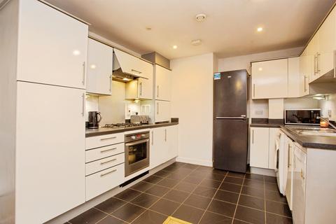 3 bedroom ground floor flat for sale, Northolt Road, Harrow