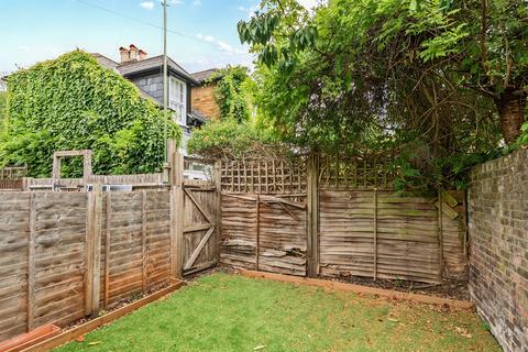 undefined, Chase Side, Enfield