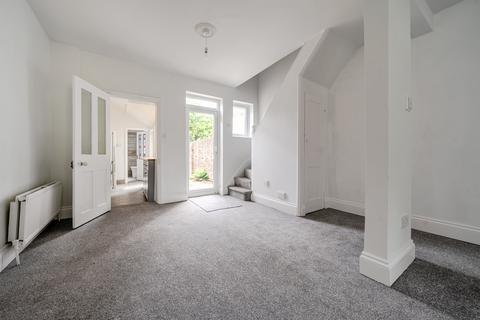 undefined, Chase Side, Enfield
