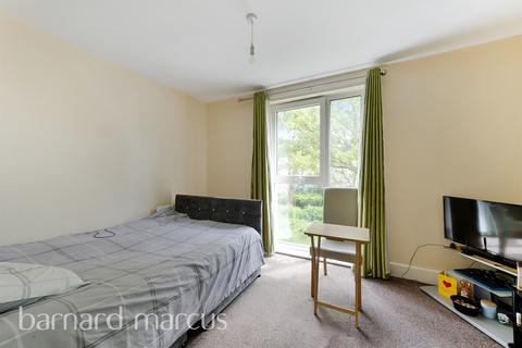 undefined, Manor Lane, Feltham