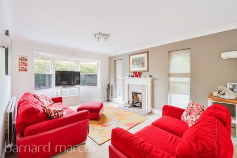 undefined, The Parade, EPSOM
