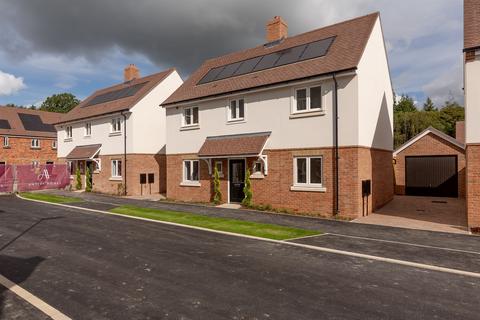 4 bedroom detached house for sale, Daggons Road, Alderholt, Fordingbridge