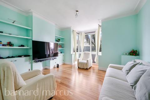 3 bedroom semi-detached house for sale, Harlington Road East, Feltham