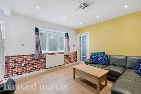 undefined, Grove Road, Hounslow