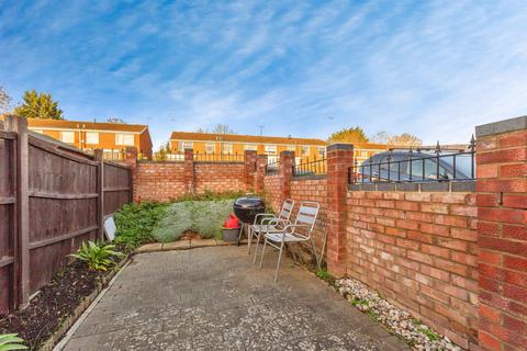 3 bedroom terraced house for sale, Grange Close, Leighton Buzzard