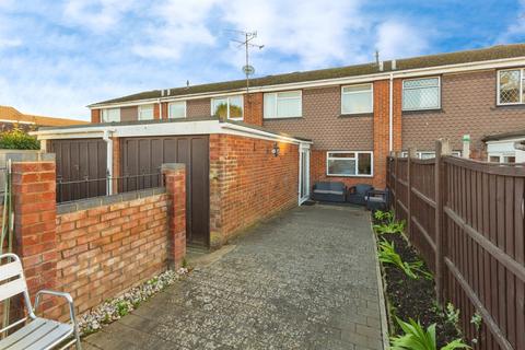 3 bedroom terraced house for sale, Grange Close, Leighton Buzzard