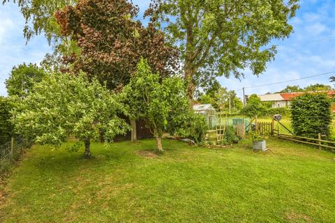 2 bedroom character property for sale, Stradbroke Road, Brundish, Woodbridge
