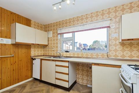 3 bedroom semi-detached house for sale, Russell Way, Leighton Buzzard