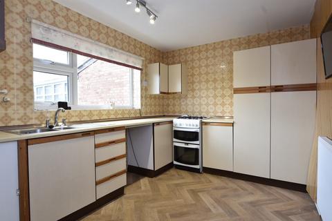 3 bedroom semi-detached house for sale, Russell Way, Leighton Buzzard