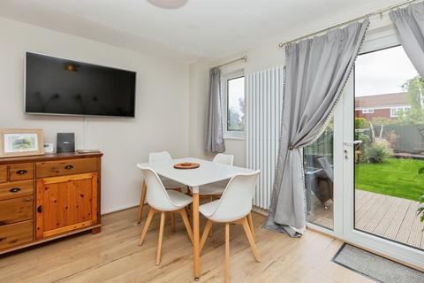 2 bedroom terraced house for sale, Galsworthy Place, Aylesbury