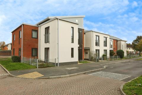 undefined, James Road, Gosport