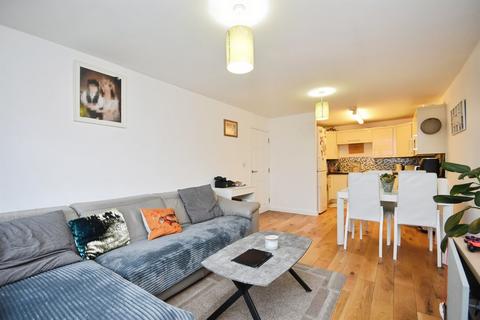2 bedroom apartment for sale, Market Place, Romford