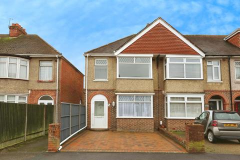 Eastbourne Avenue, Gosport